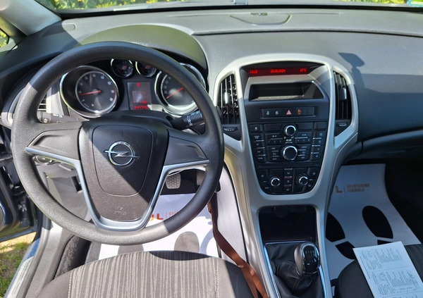 Opel Astra cena 26900 przebieg: 49800, rok produkcji 2010 z Barcin małe 106